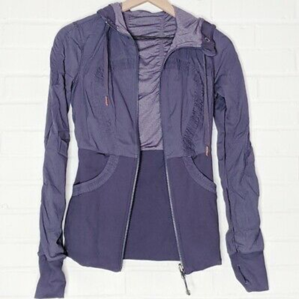 Lululemon Reversible ZIP Up Jacket Size 4 Plum